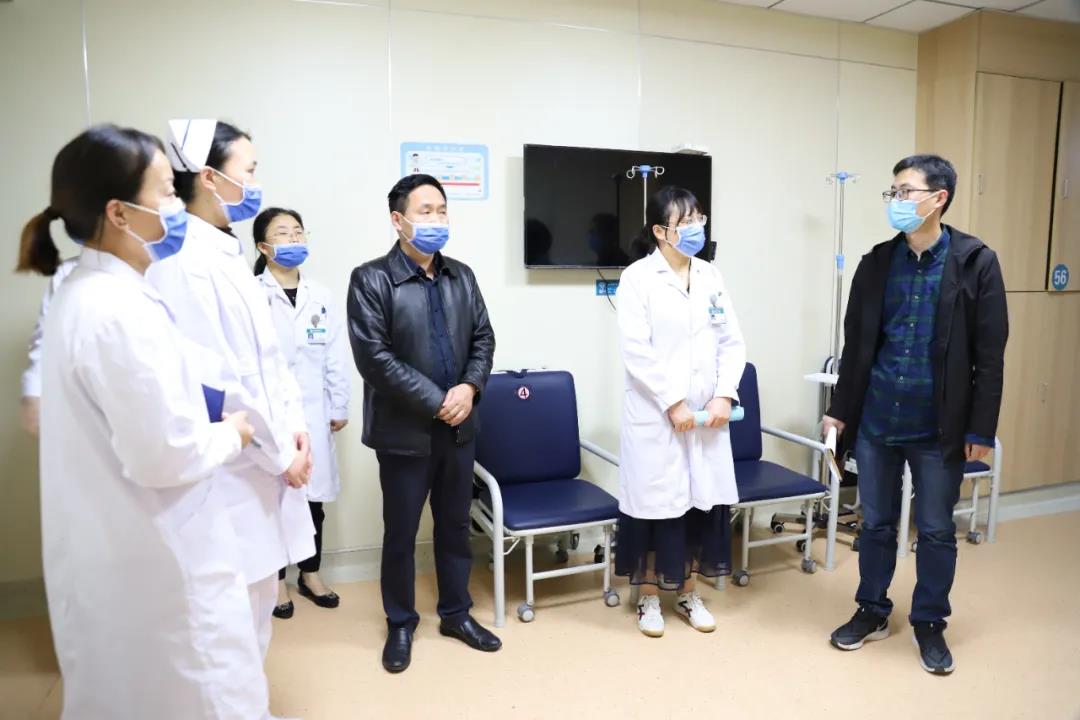 【醫(yī)院動(dòng)態(tài)】市醫(yī)保中心調(diào)研組至宿遷市鐘吾醫(yī)院調(diào)研“雙通道”管理及單獨(dú)支付政策落實(shí)情況(圖4) 【醫(yī)院動(dòng)態(tài)】市醫(yī)保中心調(diào)研組至宿遷市鐘吾醫(yī)院調(diào)研“雙通道”管理及單獨(dú)支付政策落實(shí)情況(圖4)